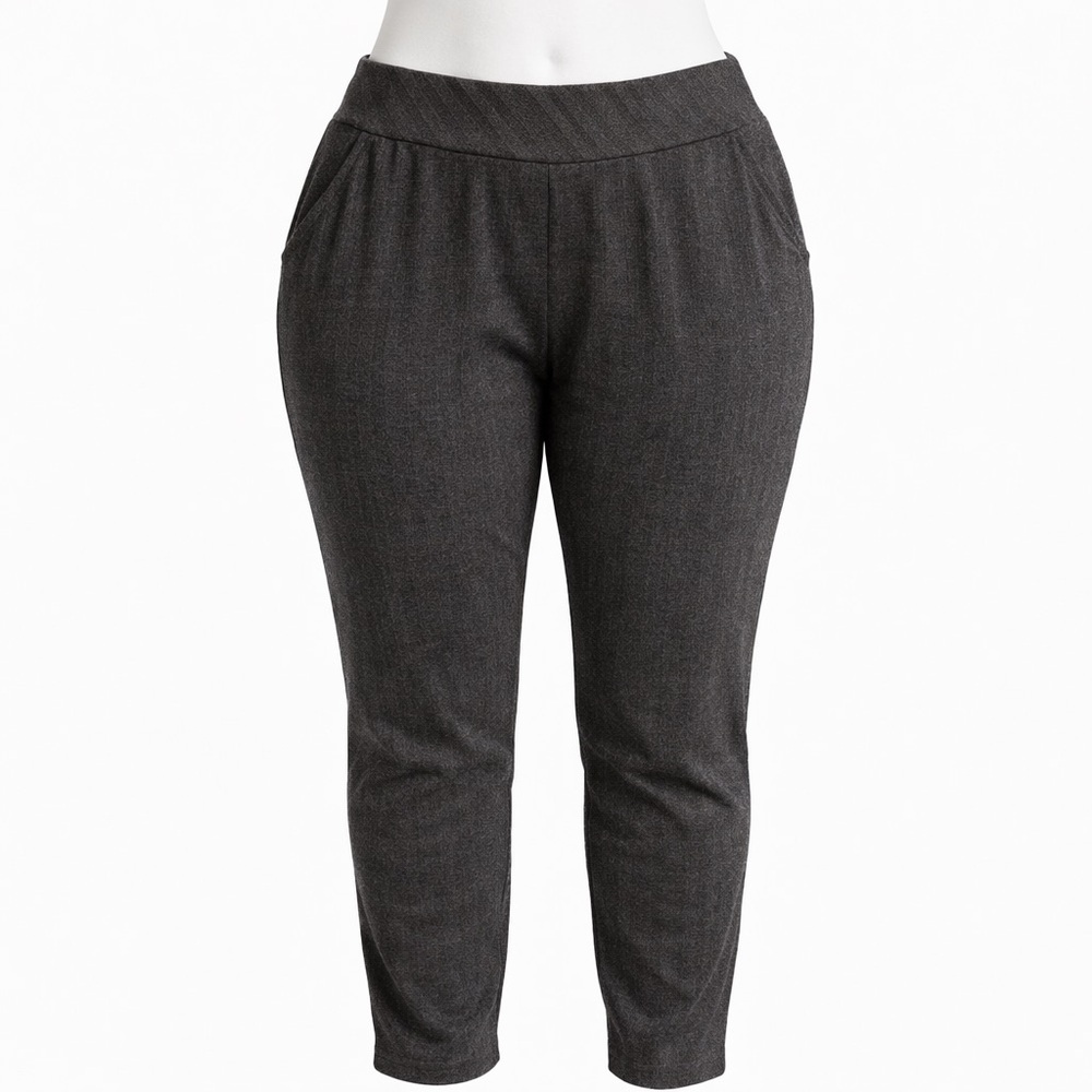 Size 4R Torrid Women’s Grey Pull-On High Rise Ponte Tapered Pant Work Stretch